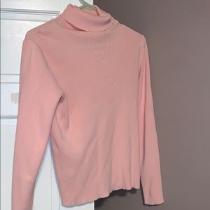 Long sleeve great for under shirt